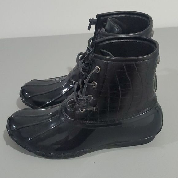 Seven7 Shoes - 𝅺SEVEN7 black ankle boots